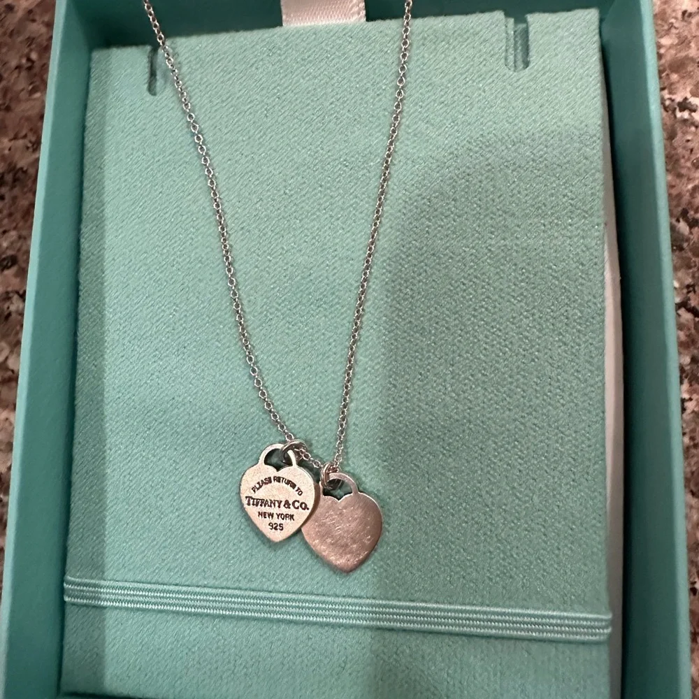 Tiffany & Co. Silver Double Heart Mini Necklace - Picture 9 of 11
